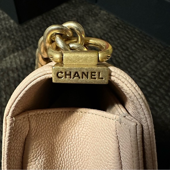 Chanel Boy Bag - Picture 7 of 9